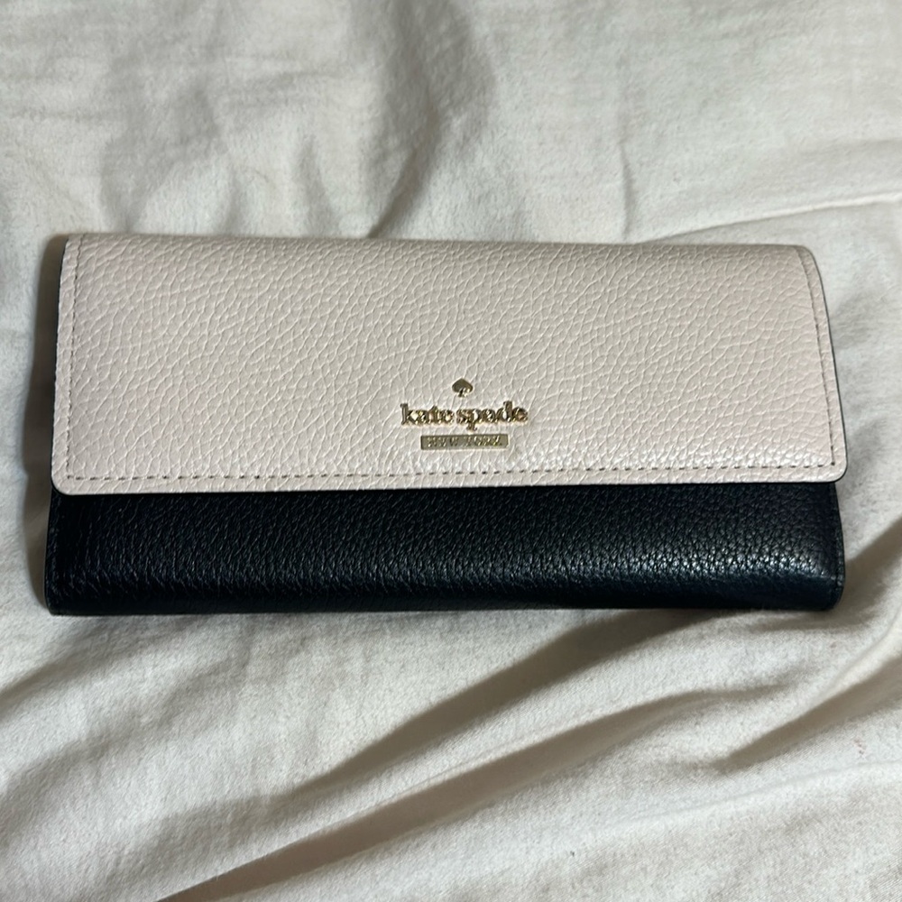 Large Kate Spade wallet